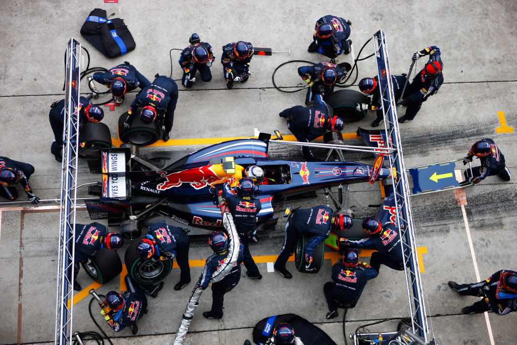 how-pit-crews-work-in-motorsport-14225_2